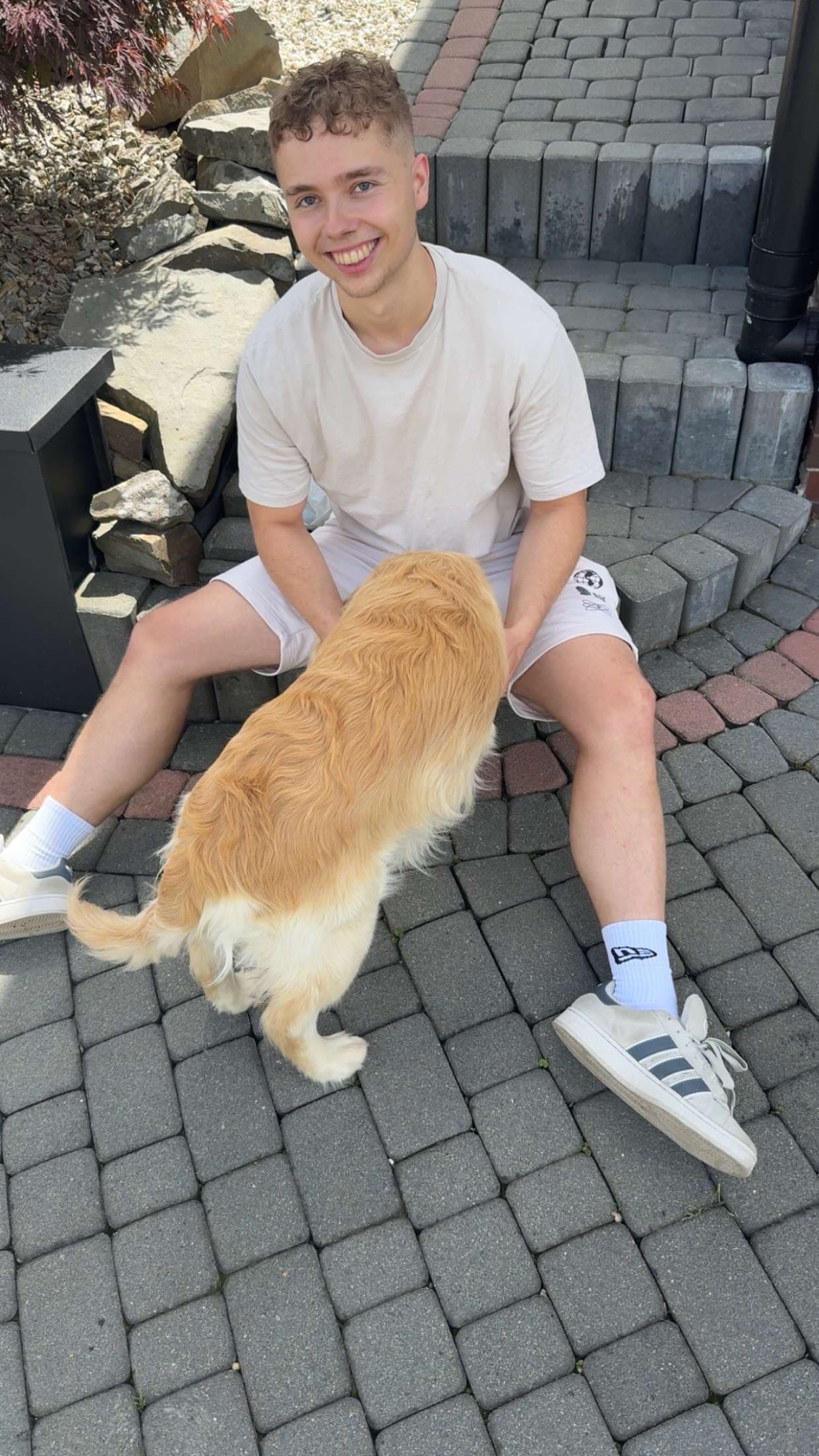 Jakub Kuźniar ze swoim psem